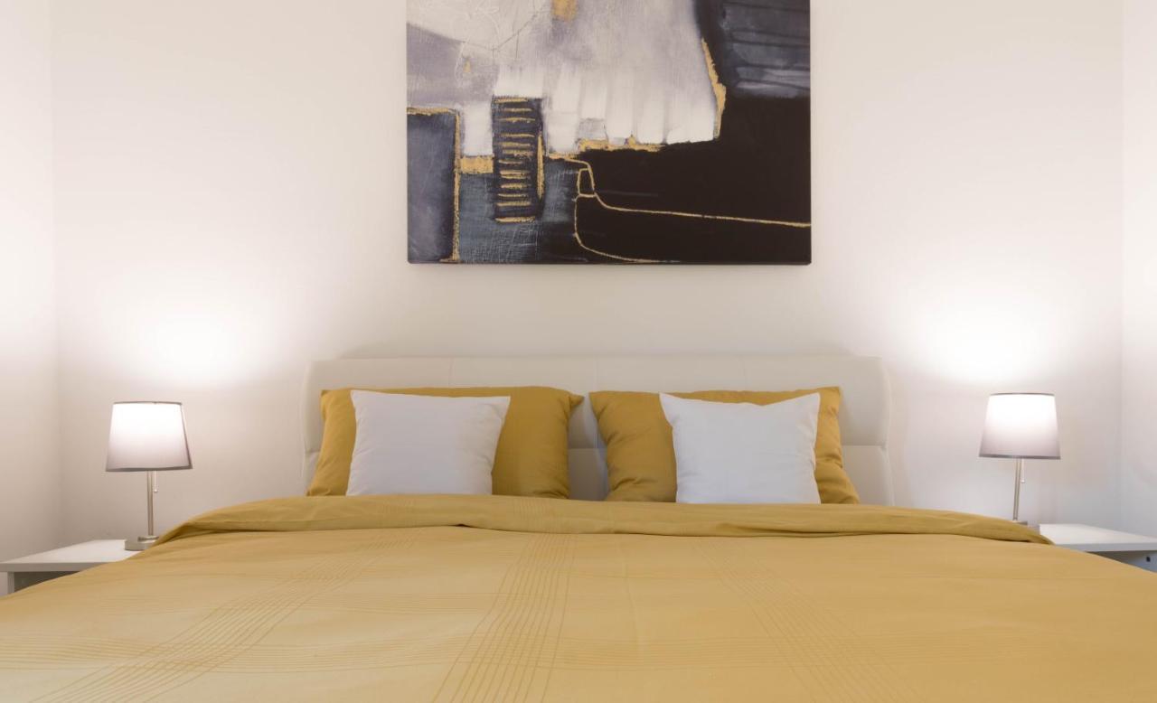 Newly Renovated Holiday Apartment Sirius Пореч Екстер'єр фото